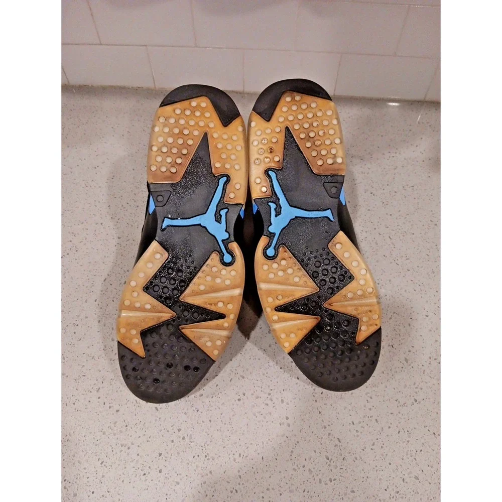 Jordan 6 Retro UNC Size 11